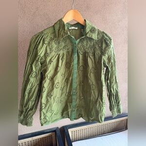 Roller Rabbit Green Eyelet Button-Up Top 100% Cotton
